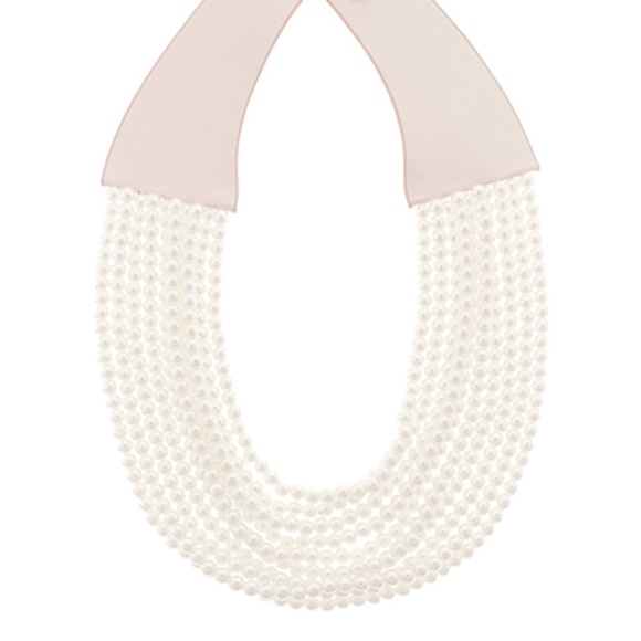 Pearl Multi Layered Magnetic Necklace - Picture 1 of 2